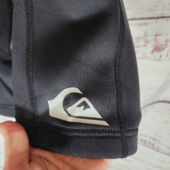 NWT Quiksilver Black Performance Wetsuit Shorts - Picture 5 of 7